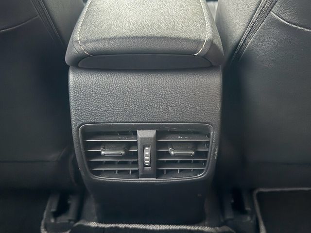 TOYOTA豐田 ALTIS  第6張相片