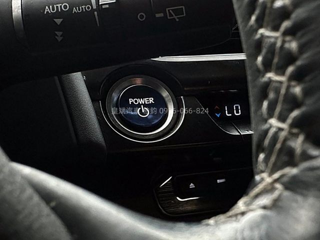 Lexus UX  第13張相片