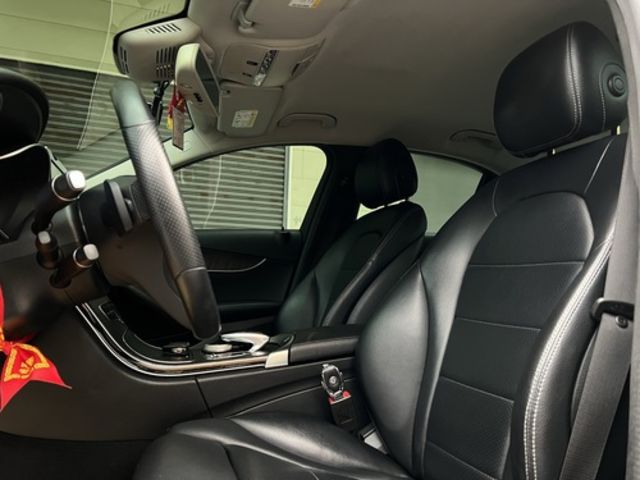 M-Benz 賓士 C300  第4張相片