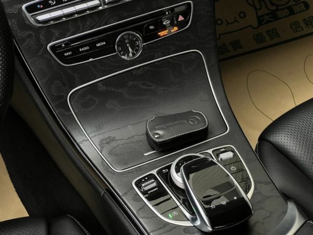 M-Benz 賓士 C300  第9張相片