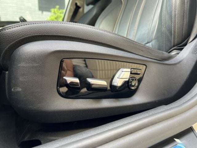 BMW寶馬 530I  第10張相片