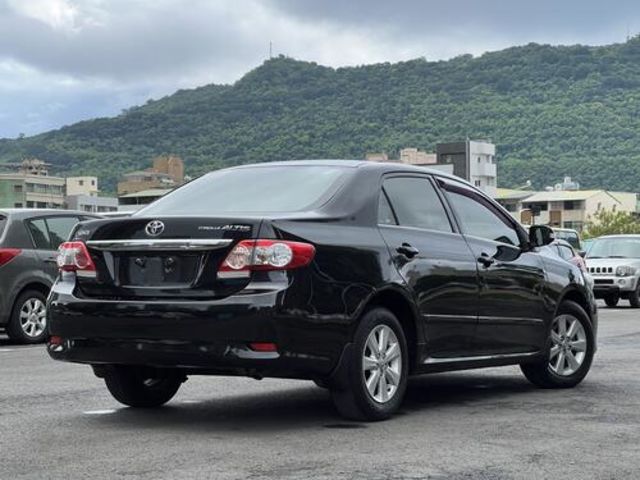 TOYOTA豐田 ALTIS  第4張相片