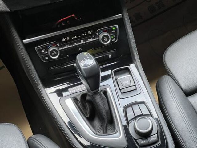 BMW寶馬 225I  第13張相片