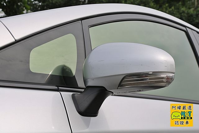 TOYOTA豐田 PRIUS  第12張相片