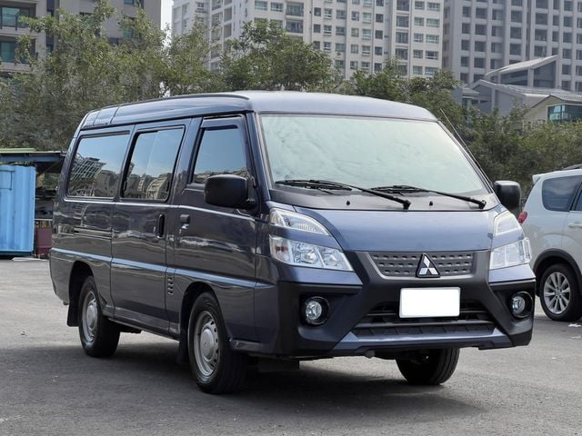 MITSUBISHI三菱 DELICA  第2張相片