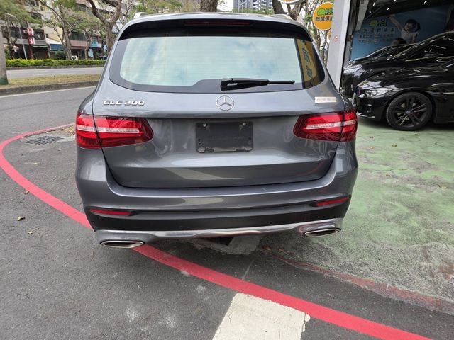 M-BENZ賓士 GLC200  第4張相片