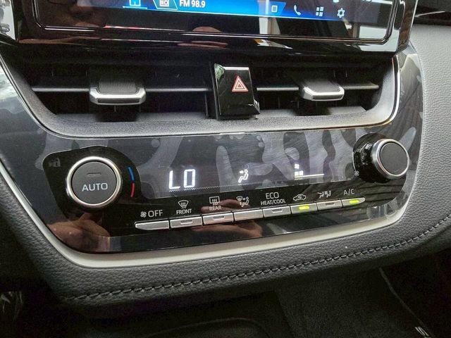 TOYOTA豐田 COROLLA ALTIS HYBRID  第11張相片