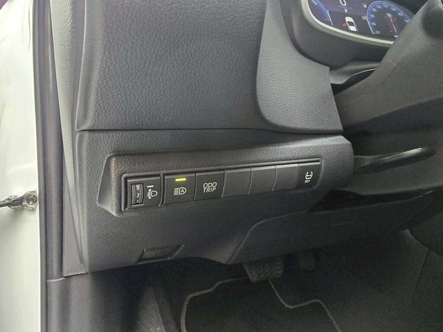 TOYOTA豐田 COROLLA ALTIS HYBRID  第15張相片