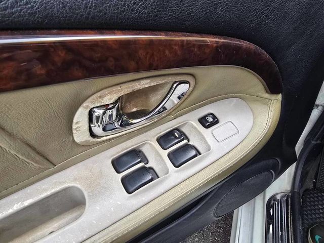 MITSUBISHI三菱 VIRAGE  第14張相片