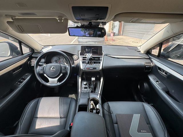 LEXUS凌志 NX200  第4張相片