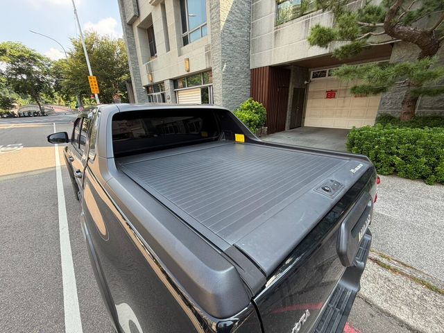 TOYOTA豐田 HILUX  第8張相片