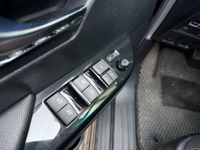 TOYOTA豐田 HILUX  第13張相片