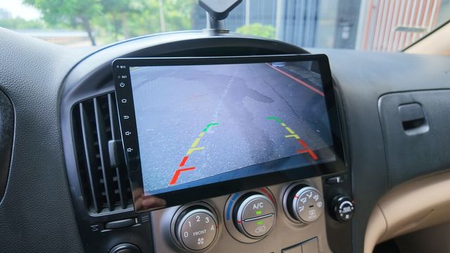 HYUNDAI現代 STAREX  第13張相片