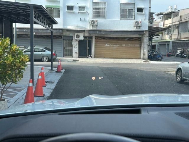 BMW寶馬 X6  第17張相片