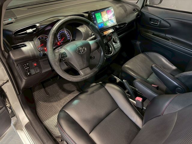 TOYOTA豐田 WISH  第5張相片