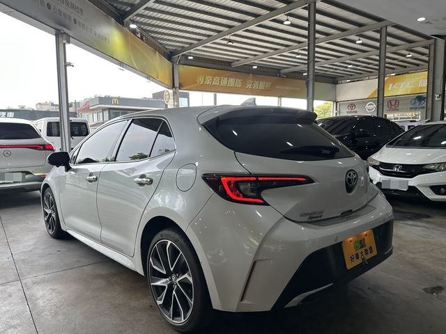 TOYOTA豐田 COROLLA SPORT  第9張相片