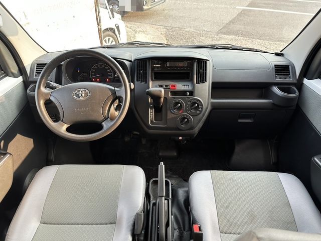 TOYOTA豐田 TOWN ACE  第3張相片