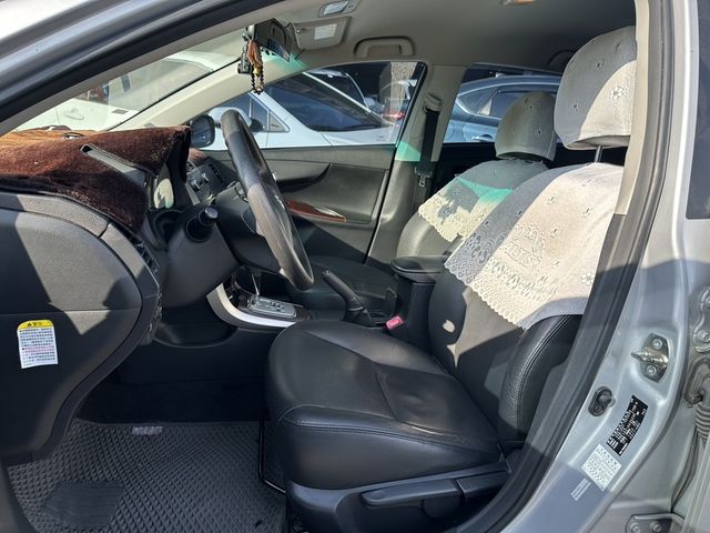 TOYOTA豐田 ALTIS  第8張相片