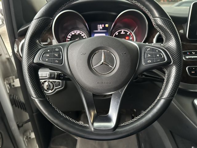 M-BENZ賓士 V250 D  第4張相片