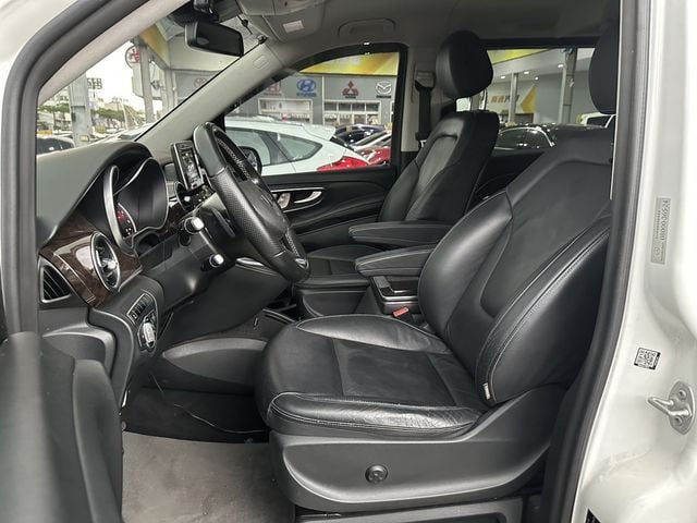 M-BENZ賓士 V250 D  第7張相片