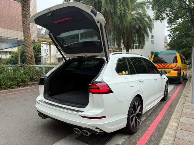 VOLKSWAGEN福斯 GOLF VARIANT  第5張相片