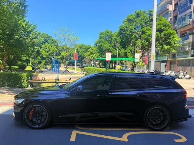 VOLVO富豪 V60  第6張相片