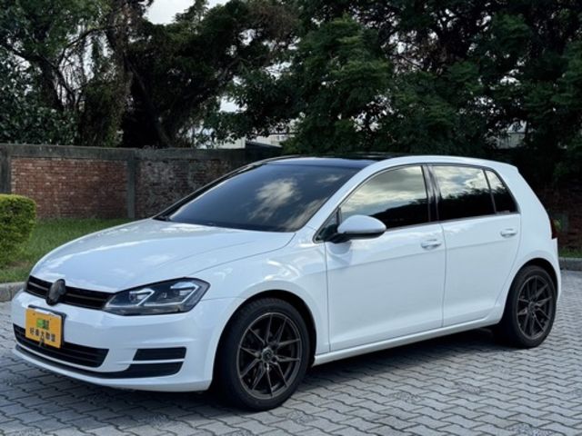 VOLKSWAGEN福斯 GOLF  第1張相片