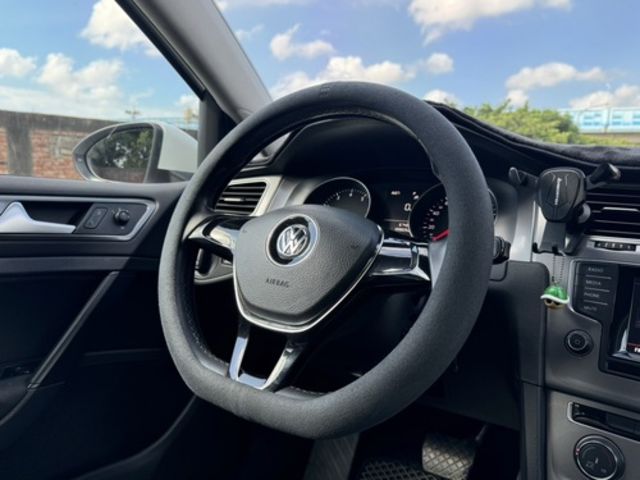 VOLKSWAGEN福斯 GOLF  第9張相片