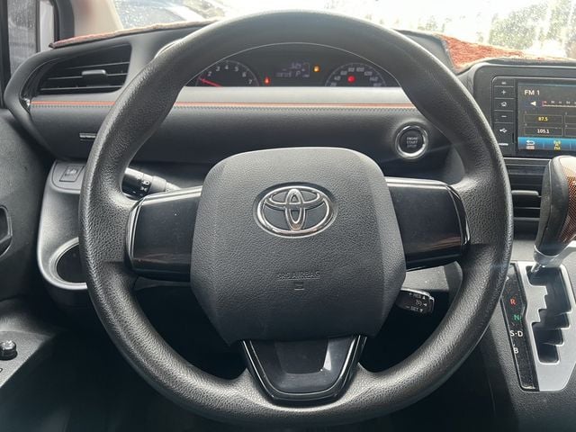 TOYOTA豐田 SIENTA  第7張相片