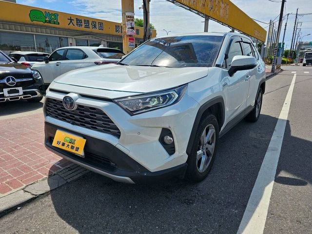TOYOTA豐田 RAV4  第1張相片