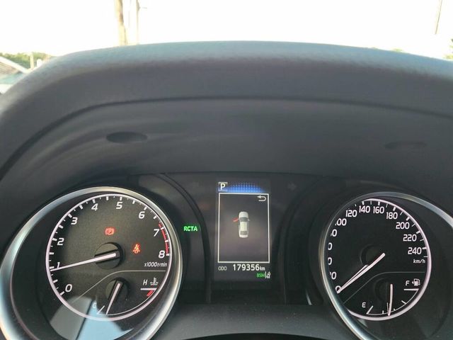 TOYOTA豐田 CAMRY  第5張相片