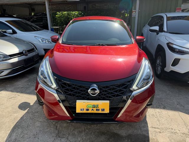 NISSAN日產 TIIDA  第3張相片