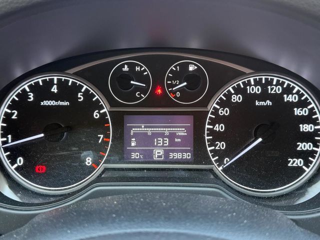 NISSAN日產 TIIDA  第5張相片