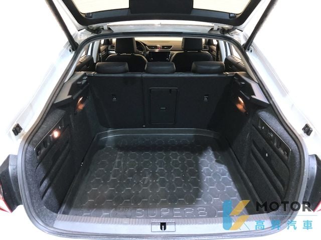 SKODA司科達 SUPERB  第16張相片