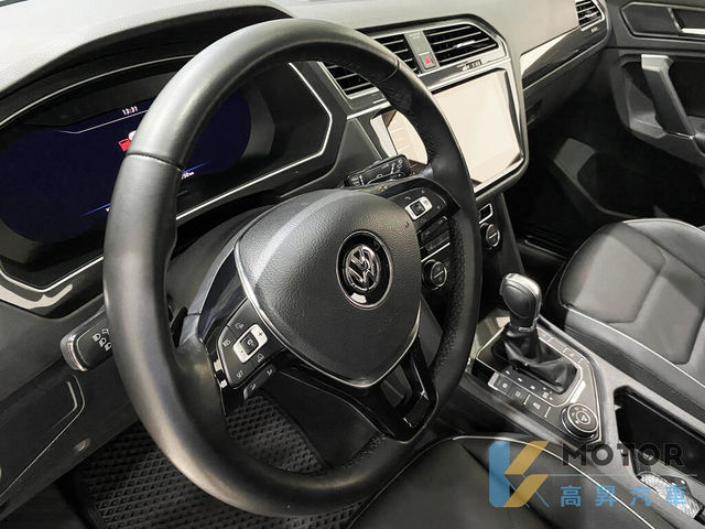 VOLKSWAGEN福斯 TIGUAN  第4張相片