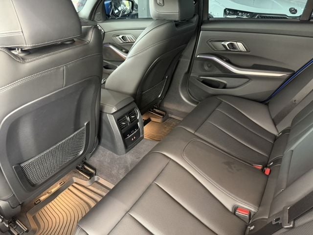 BMW/ 寶馬 320i  第1張相片