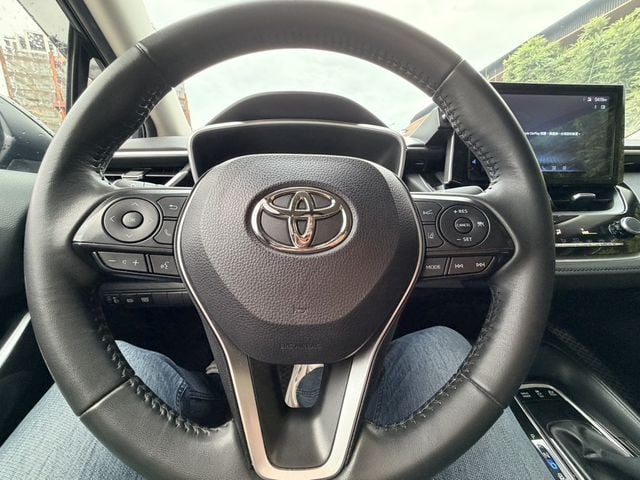 TOYOTA豐田 COROLLA ALTIS HYBRID  第12張相片