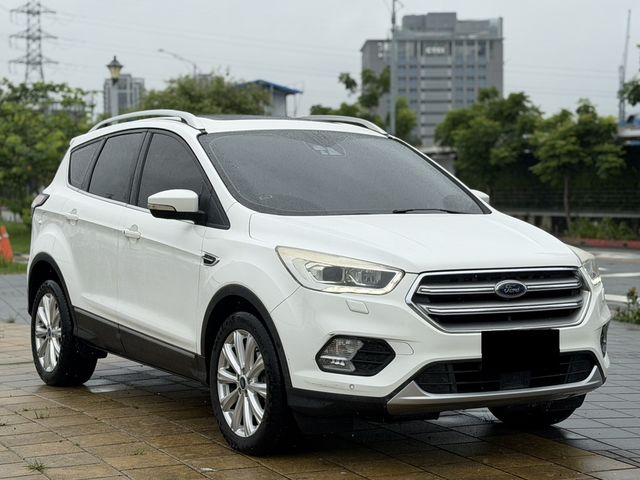 FORD福特 KUGA  第2張相片
