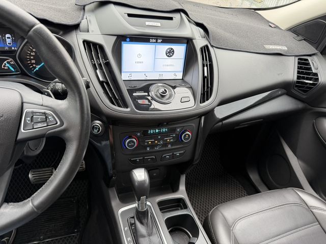 FORD福特 KUGA  第10張相片