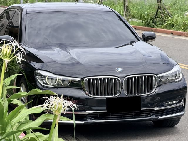 BMW寶馬 740LI LUXURY  第2張相片