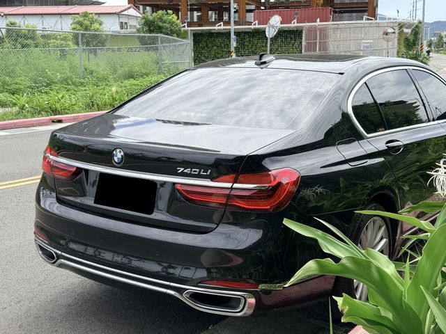 BMW寶馬 740LI LUXURY  第3張相片