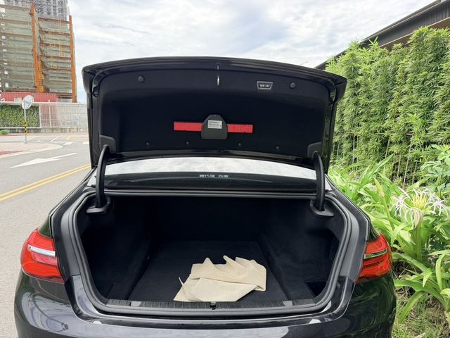 BMW寶馬 740LI LUXURY  第5張相片