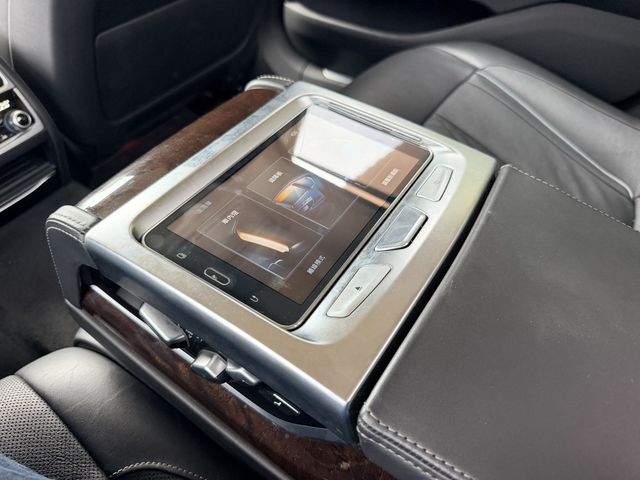 BMW寶馬 740LI LUXURY  第7張相片
