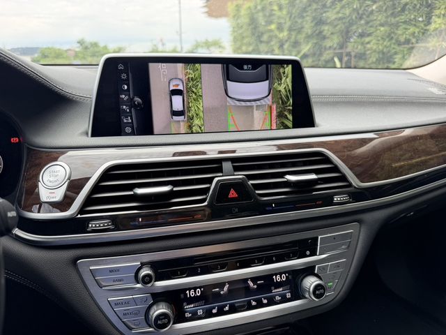 BMW寶馬 740LI LUXURY  第11張相片