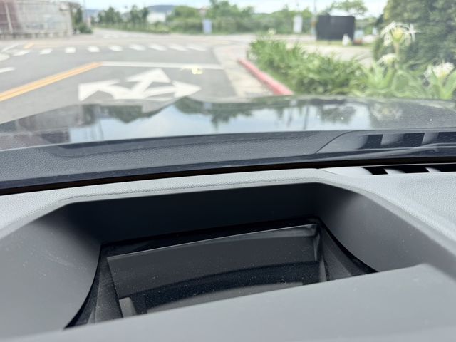 BMW寶馬 740LI LUXURY  第12張相片