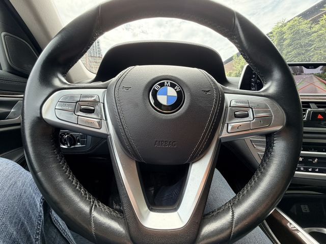 BMW寶馬 740LI LUXURY  第14張相片