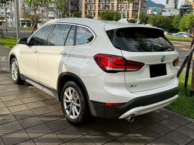 BMW寶馬 X1  第3張相片