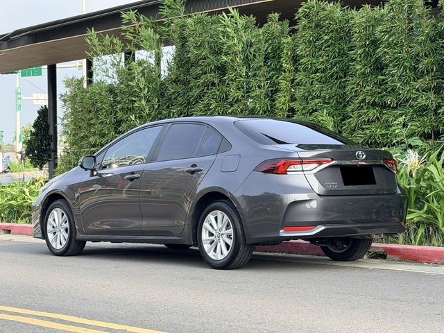 TOYOTA豐田 ALTIS  第4張相片