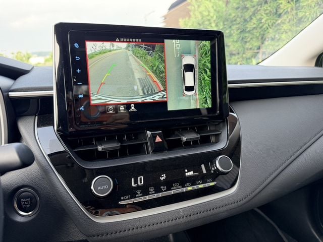 TOYOTA豐田 ALTIS  第10張相片