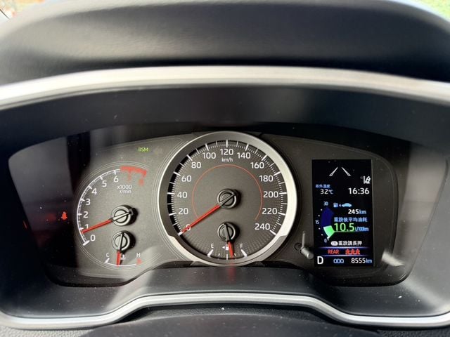 TOYOTA豐田 ALTIS  第11張相片